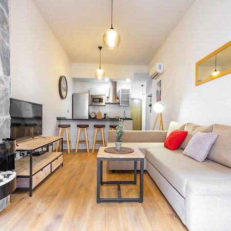 Cozy Flat With Common Pool & Parking - Center By Rems Apartment Málaga Exterior foto