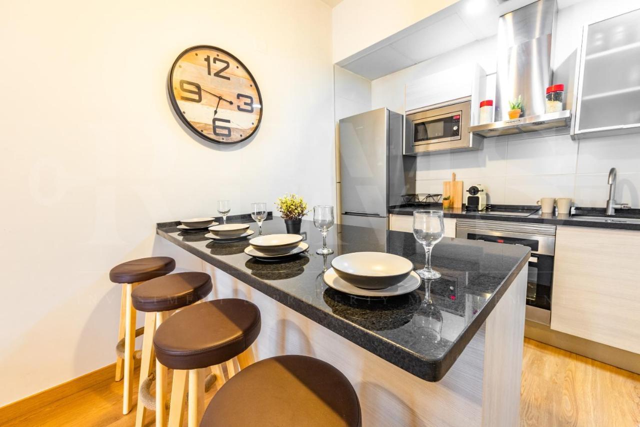 Cozy Flat With Common Pool & Parking - Center By Rems Apartment Málaga Exterior foto