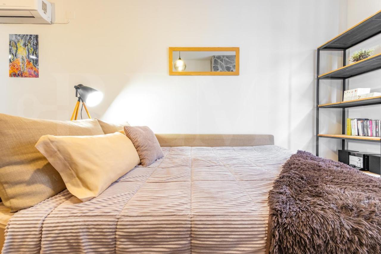 Cozy Flat With Common Pool & Parking - Center By Rems Apartment Málaga Exterior foto