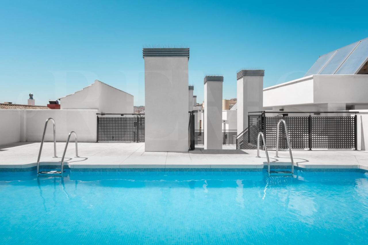 Cozy Flat With Common Pool & Parking - Center By Rems Apartment Málaga Exterior foto